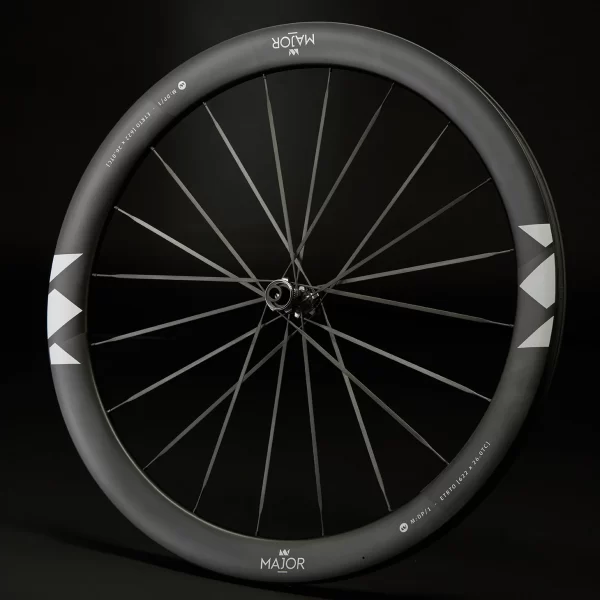 DP/1 - White Graphics