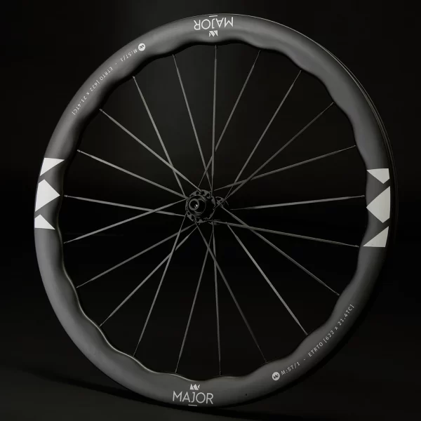 ST/1 - White Graphics